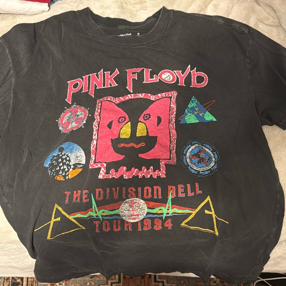 Pink Floyd tour shirt